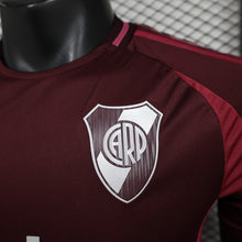 Carregar imagem no visualizador da galeria, CAMISA RIVER PLATE - TERCEIRO/ THIRD - JOGADOR - 24/25
