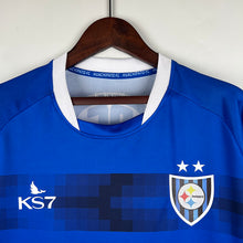 Carregar imagem no visualizador da galeria, CAMISA HUACHIPATO - URUGUAI - CASA/ HOME - TORCEDOR - 23/24
