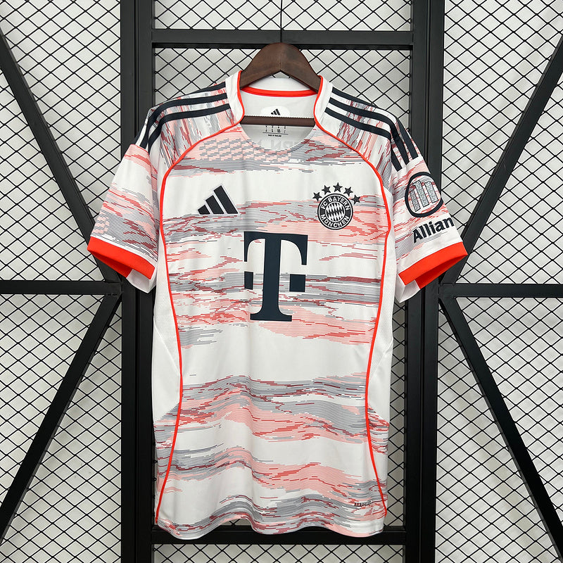 CAMISA BAYERN DE MUNIQUE - TERCEIRA/ THIRD - TORCEDOR - 25/ 26