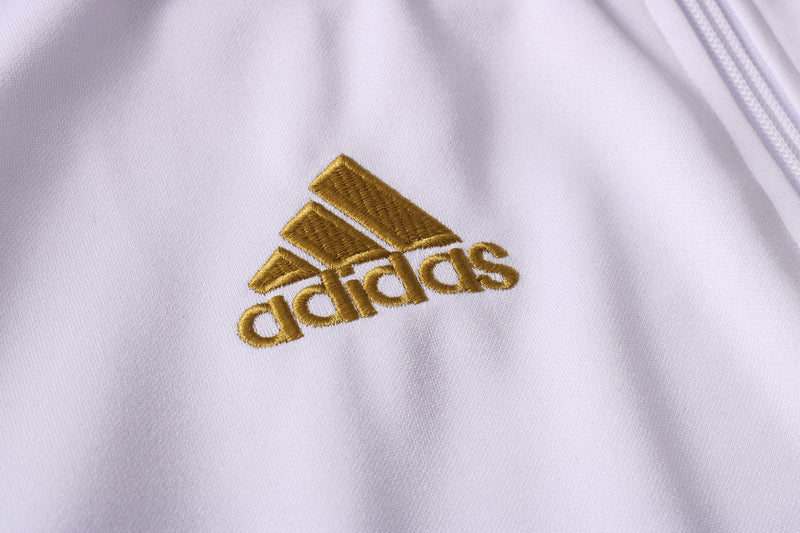 KIT PASSEIO - JUVENTUS - BRANCO, DOURADO E PRETO