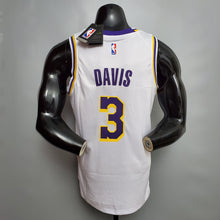 Carregar imagem no visualizador da galeria, CAMISA LOS ANGELES LAKERS - BRANCA - #6 JAMES
