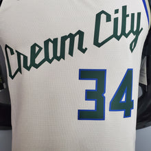 Carregar imagem no visualizador da galeria, CAMISA MILWAUKEE BUCKS - CREAM CITY EDITION - #34 ANTETOKOUNMPO
