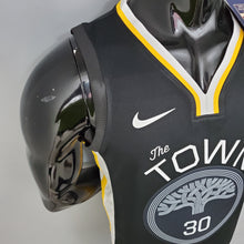 Carregar imagem no visualizador da galeria, CAMISA GOLDEN STATE WARRIORS - PRETA CITY TOWN - #30 CURRY
