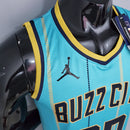 CAMISA CHARLOTTE HORNETS - VERDE ÁGUA -