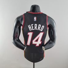 Carregar imagem no visualizador da galeria, CAMISA MIAMI HEAT - ICON EDITION 75TH ANNIVERSARY - NIKE BRILHANTE - PRETA - 2021/ 2022
