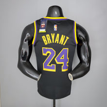 Carregar imagem no visualizador da galeria, CAMISA LOS ANGELES LAKERS - EDIÇÃO BÔNUS PRETO - #23 JAMES
