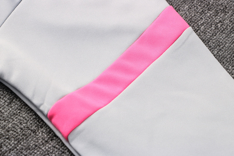 KIT PASSEIO COM CAPUZ - PARIS SAINT GERMAIN (PSG) - BRANCO E ROSA