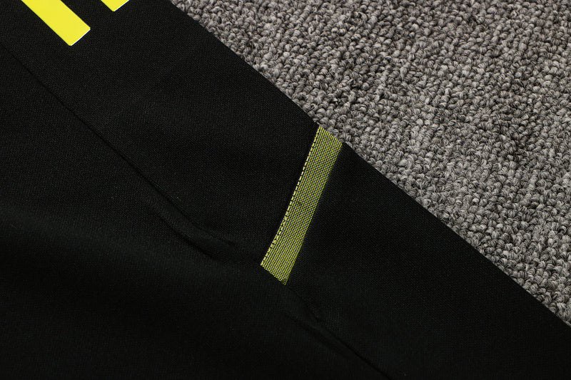 PASSEIO - INTERNACIONAL - PRETO E AMARELO