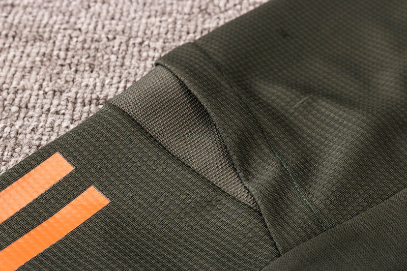 KIT PRÉ JOGO - MANCHESTER UNITED - CINZA, LARANJA E BRANCO