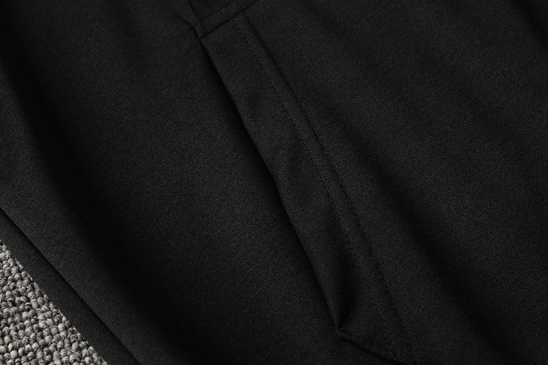 KIT PASSEIO COM CAPUZ - REAL MADRID - PRETO, BRANCO E DOURADO