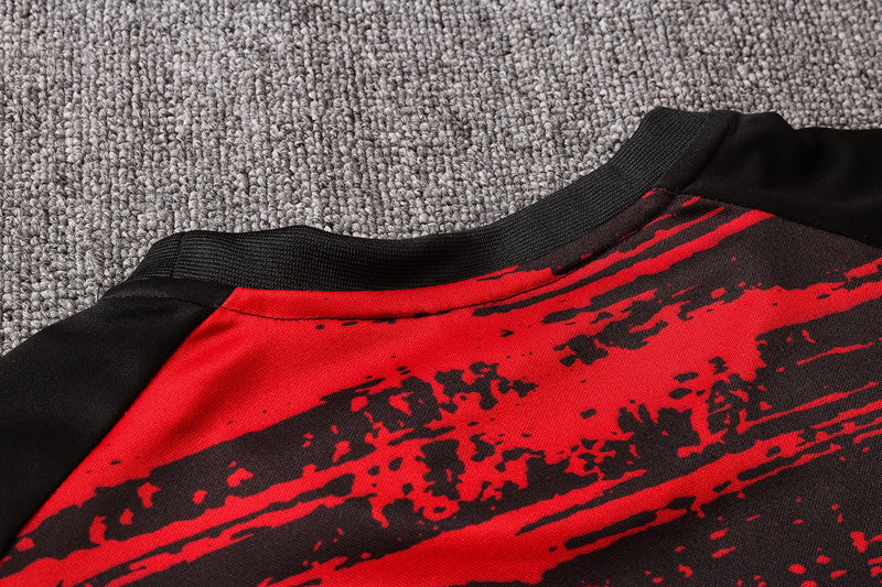 KIT BÁSICO - MANCHESTER UNITED - PRETO, VERMELHO E BRANCO