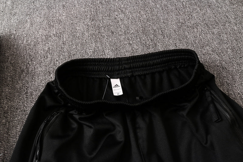 KIT PASSEIO COM CAPUZ - JUVENTUS - BRANCO E PRETO