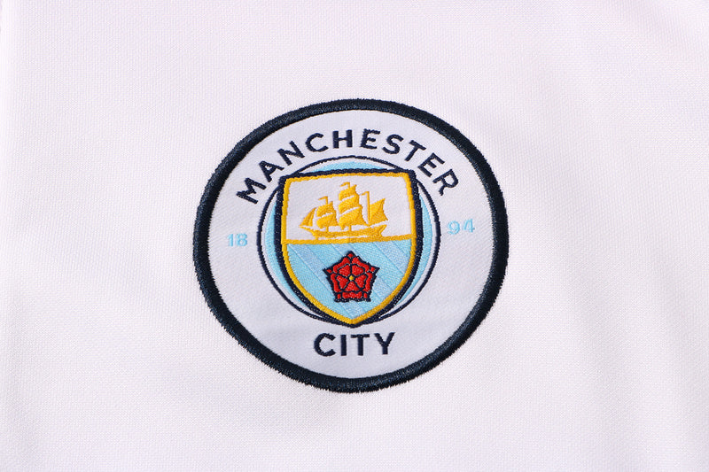 KIT PASSEIO COM CAPUZ - MANCHESTER CITY - BRANCO E AZUL BEBÊ