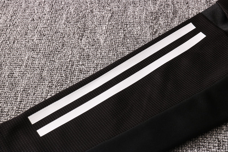 KIT PASSEIO - BAYERN DE MUNIQUE - PRETO, BRANCO E VERMELHO