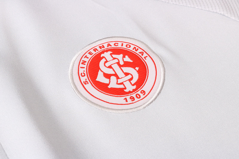 KIT PASSEIO - INTERNACIONAL - BRANCO E PRETO