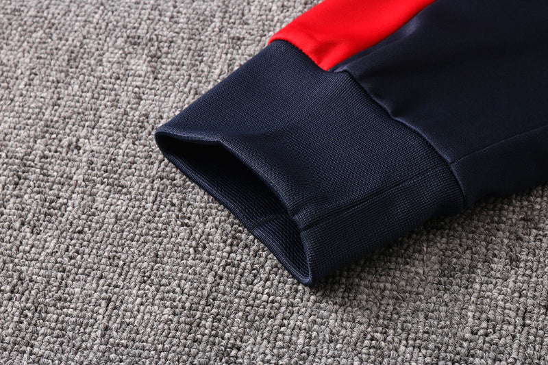 KIT PASSEIO COM CAPUZ - FRANÇA - AZUL E VERMELHO