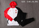 KIT PASSEIO COM CAPUZ - LIVERPOOL - BRANCO, VERMELHO E PRETO