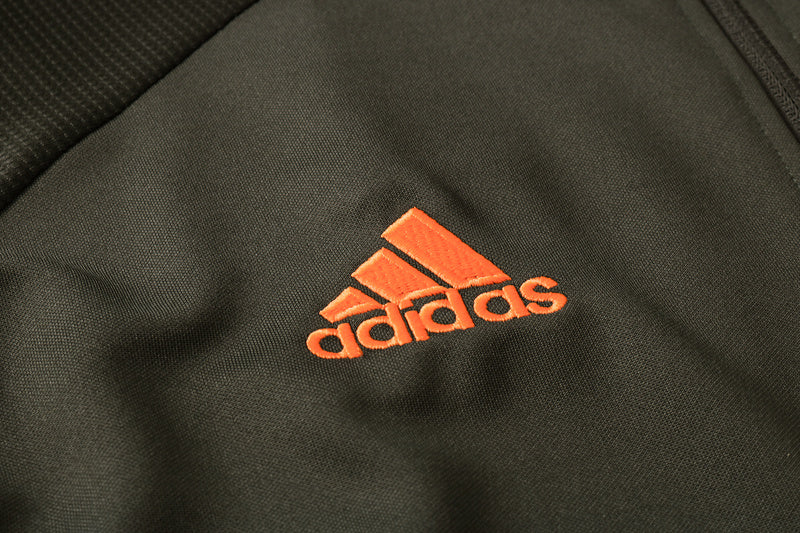 KIT PASSEIO - MANCHESTER UNITED - PRETO, LARANJA E BRANCO