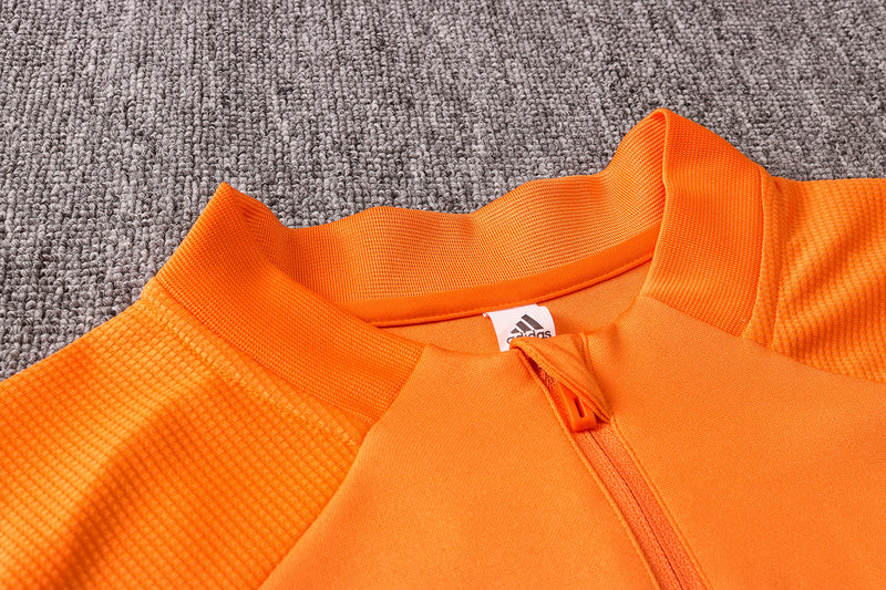 KIT PRÉ JOGO - MANCHESTER UNITED - LARANJA E PRETO