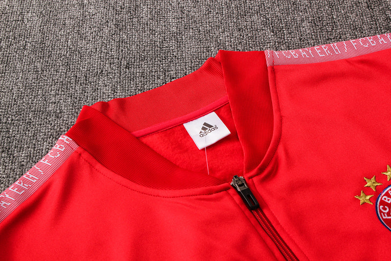 KIT PASSEIO - BAYERN DE MUNIQUE - VERMELHO E AZUL