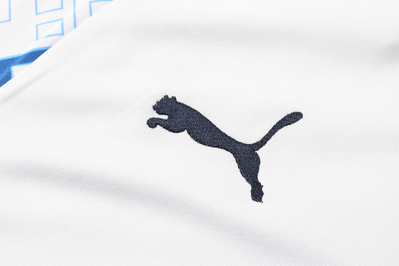 KIT PASSEIO COM CAPUZ - OLYMPIQUE DE MARSEILLE - BRANCO E AZUL CLARO - CITY EDITION