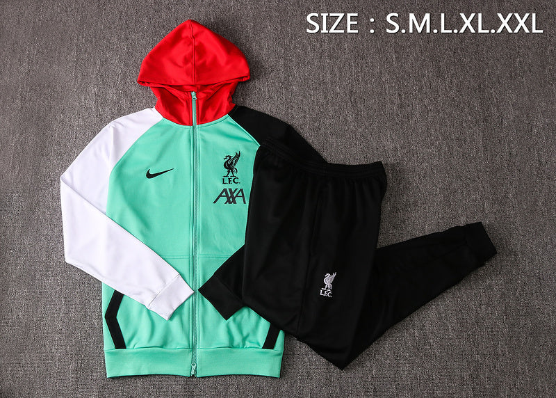 KIT PASSEIO COM CAPUZ - LIVERPOOL - VERDE, BRANCO, E VERMELHO