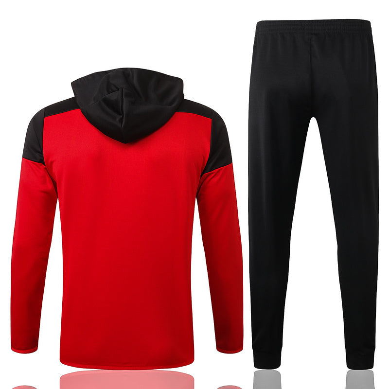 KIT PASSEIO COM CAPUZ - MANCHESTER UNITED - AZUL ESCURO BÁSICO