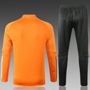 KIT PASSEIO - MANCHESTER UNITED - LARANJA, BRANCO E PRETO