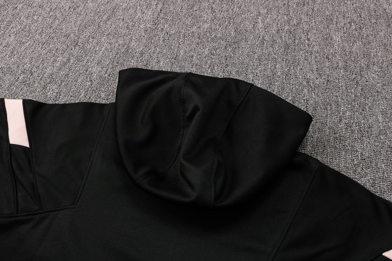 KIT PASSEIO COM CAPUZ - PARIS SAINT GERMAIN (PSG) -  PRETO E BRANCO