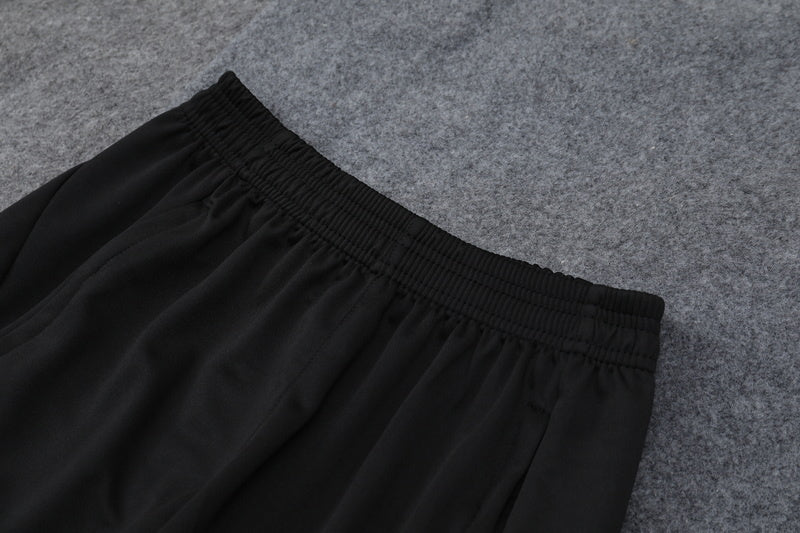 KIT PRÉ JOGO - LIVERPOOL - PRETO  COM DETALHES ROSA