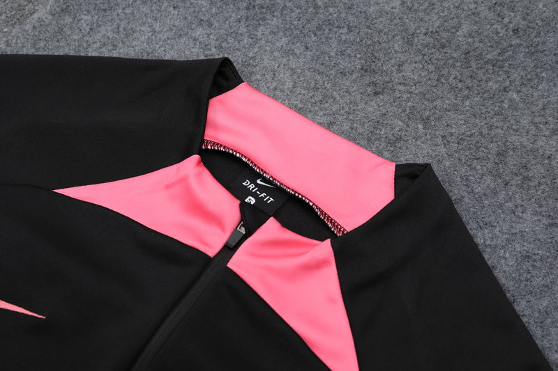 KIT PRÉ JOGO - LIVERPOOL - PRETO  COM DETALHES ROSA