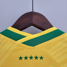 Carregar imagem no visualizador da galeria, CAMISA BRASIL - CONCEITO - AMARELA CRISTO REDENTOR - FEMININO - 22/ 23
