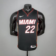 Carregar imagem no visualizador da galeria, CAMISA MIAMI HEAT -  EDIÇÃO PRETO 2021 - #22 BUTLER
