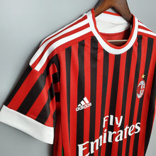 Carregar imagem no visualizador da galeria, CAMISA MILAN - RETRÔ - TORCEDOR - 2011
