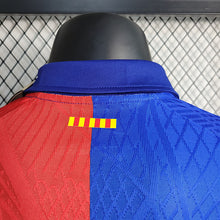 Carregar imagem no visualizador da galeria, CAMISA BARCELONA  - CONCEITO - JOGADOR - 23/24
