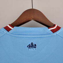 Carregar imagem no visualizador da galeria, CAMISA MANCHESTER CITY - MANGA LONGA -  CASA/ HOME - TORCEDOR - 22/23
