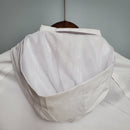 CORTA VENTO - MANCHESTER UNITED- BRANCO, PRETO E VERMELHO