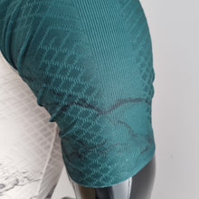 Carregar imagem no visualizador da galeria, CAMISA LIVERPOOL - EDIÇÃO ESPECIAL - JOGADOR - 22/23
