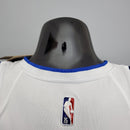 CAMISA DETROIT PISTONS - BRANCA COM NIKE BRILHANTE - ICON EDITION 75TH ANNIVERSARY - 2021/ 2022