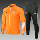 KIT PASSEIO - MANCHESTER UNITED - LARANJA, BRANCO E PRETO