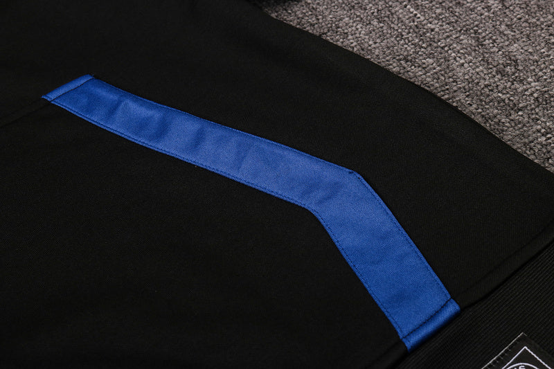 KIT PASSEIO COM CAPUZ - PARIS SAINT GERMAIN (PSG) - PRETO, VERMELHO E AZUL