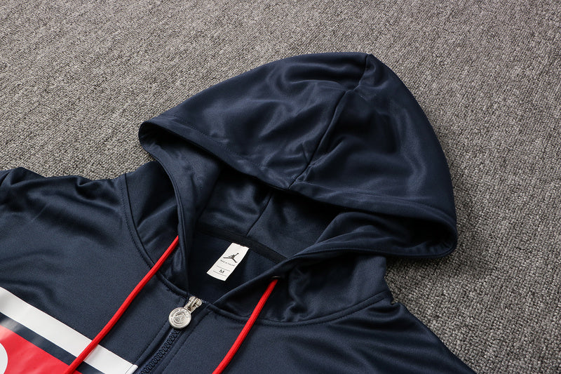 KIT PASSEIO COM CAPUZ - PARIS SAINT GERMAIN (PSG) - AZUL, BRANCO E VERMELHO