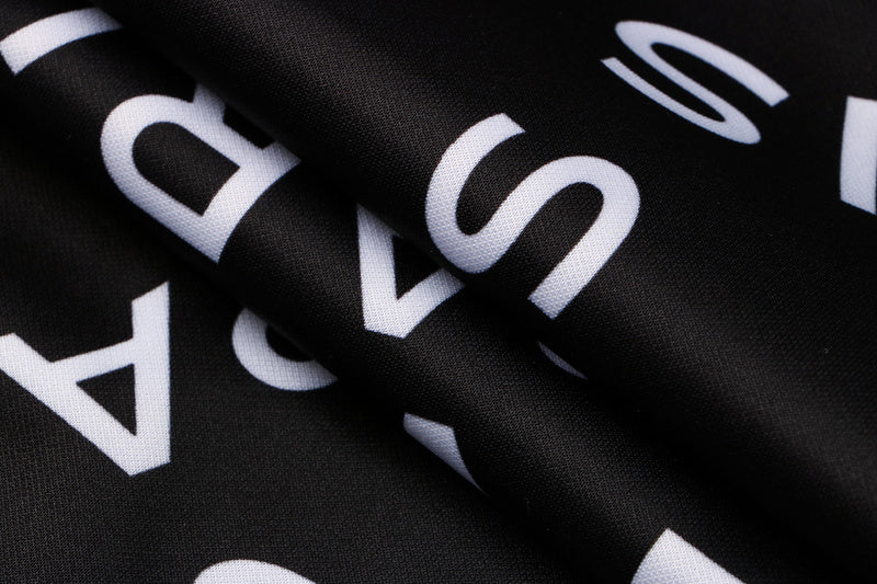 KIT PASSEIO COM CAPUZ - PARIS SAINT GERMAIN (PSG) - PRETO E BRANCO