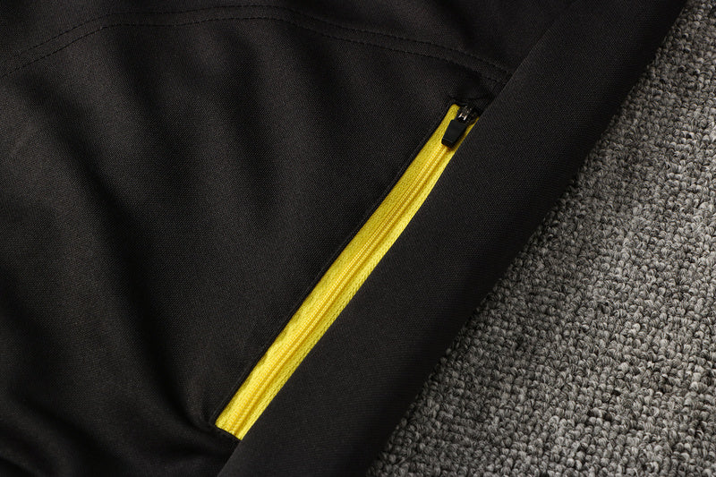 KIT PASSEIO - JUVENTUS - PRETO, AMARELO E BRANCO