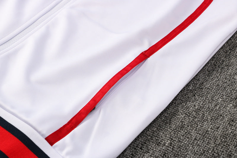 KIT PASSEIO - PARIS SAINT GERMAIN (PSG) -  BRANCO, AZUL, VERMELHO E PRETO