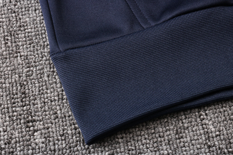 KIT PASSEIO COM CAPUZ - FRANÇA - AZUL E VERMELHO