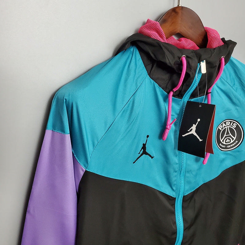 CORTA VENTO - PARIS SAINT GERMAIN (PSG) - PRETO, AZUL E ROXO