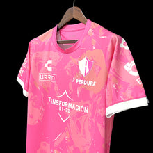 Carregar imagem no visualizador da galeria, CAMISA ATLAS - MÉXICO - ESPECIAL OUTUBRO ROSA - TORCEDOR - 21/22
