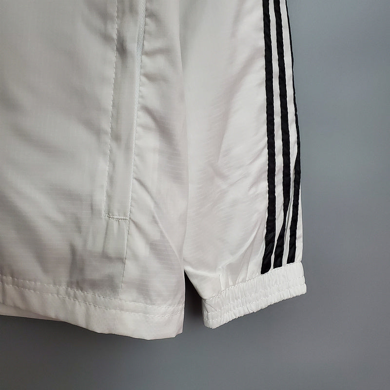 CORTA VENTO - MANCHESTER UNITED- BRANCO E PRETO