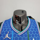 CAMISA CHARLOTTE HORNETS - AZUL COM JORDAN BRILHANTE - CITY EDITION 75TH ANNIVERSARY - 2021/ 2022